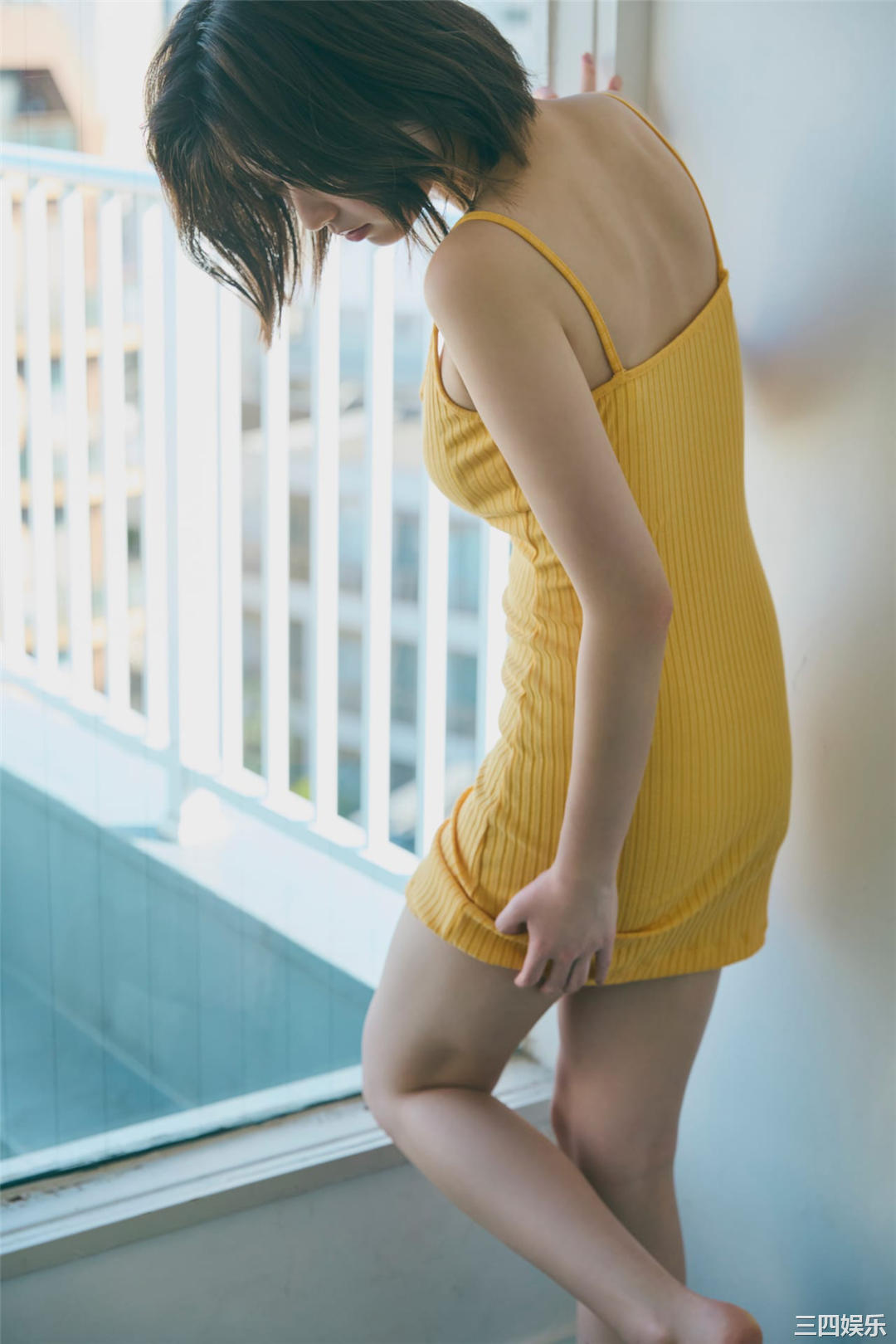 冴木柚叶写真集《完全未公開100カット＆ムービー》高清全本