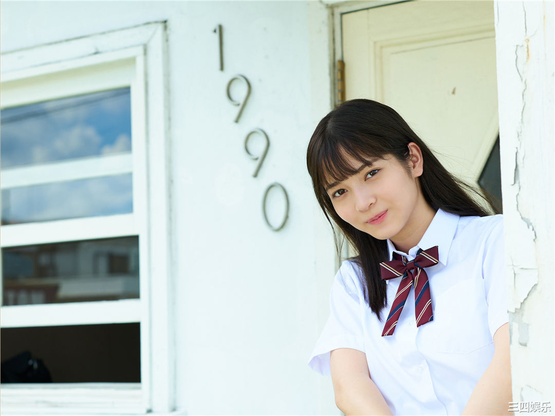 黑崎菜菜子写真集《18歳、原石、輝く》高清全本