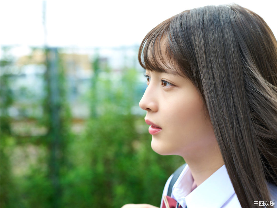 黑崎菜菜子写真集《18歳、原石、輝く》高清全本