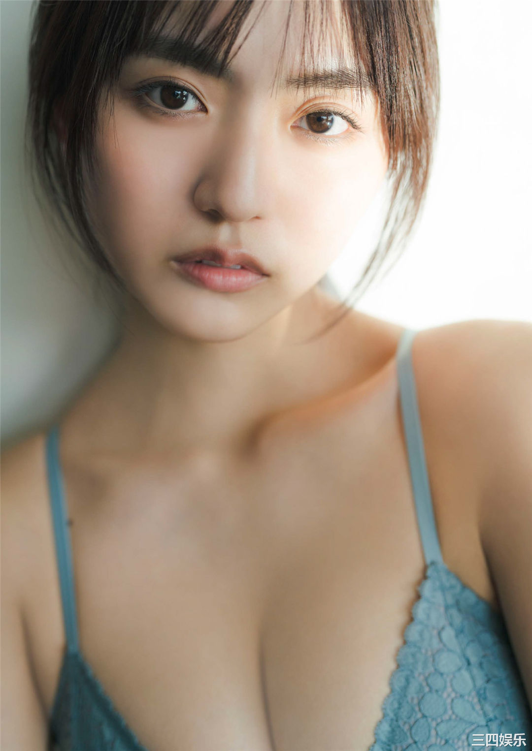 丰田露娜写真集《君の笑顔が好きなんだ》高清全本