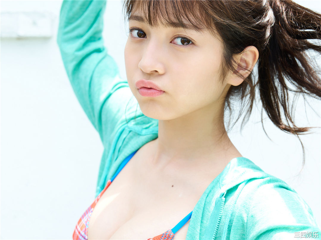 黑崎菜菜子写真集《18歳、原石、輝く》高清全本