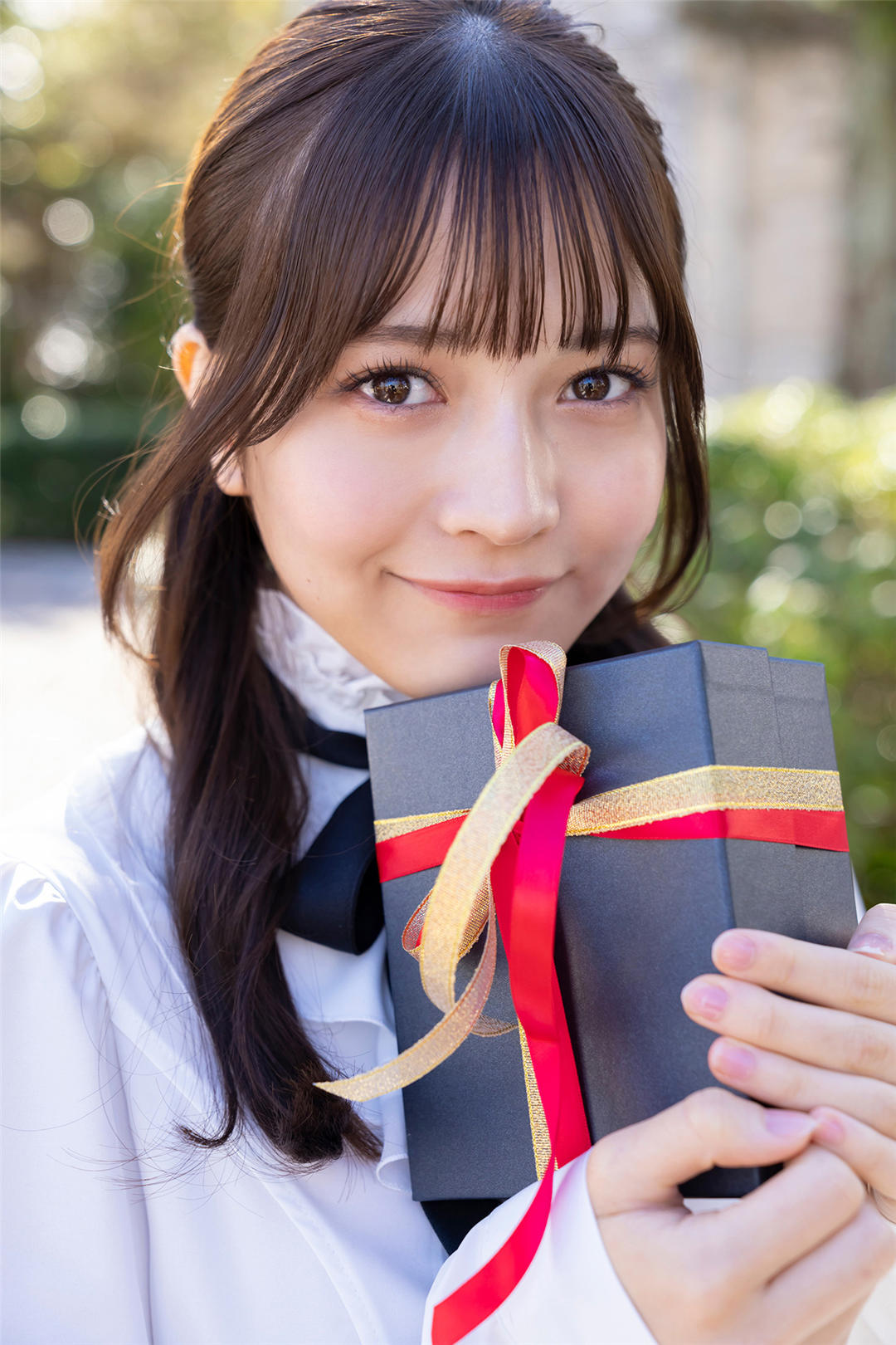 黑崎菜菜子写真集《とろけるお嬢様》高清全本