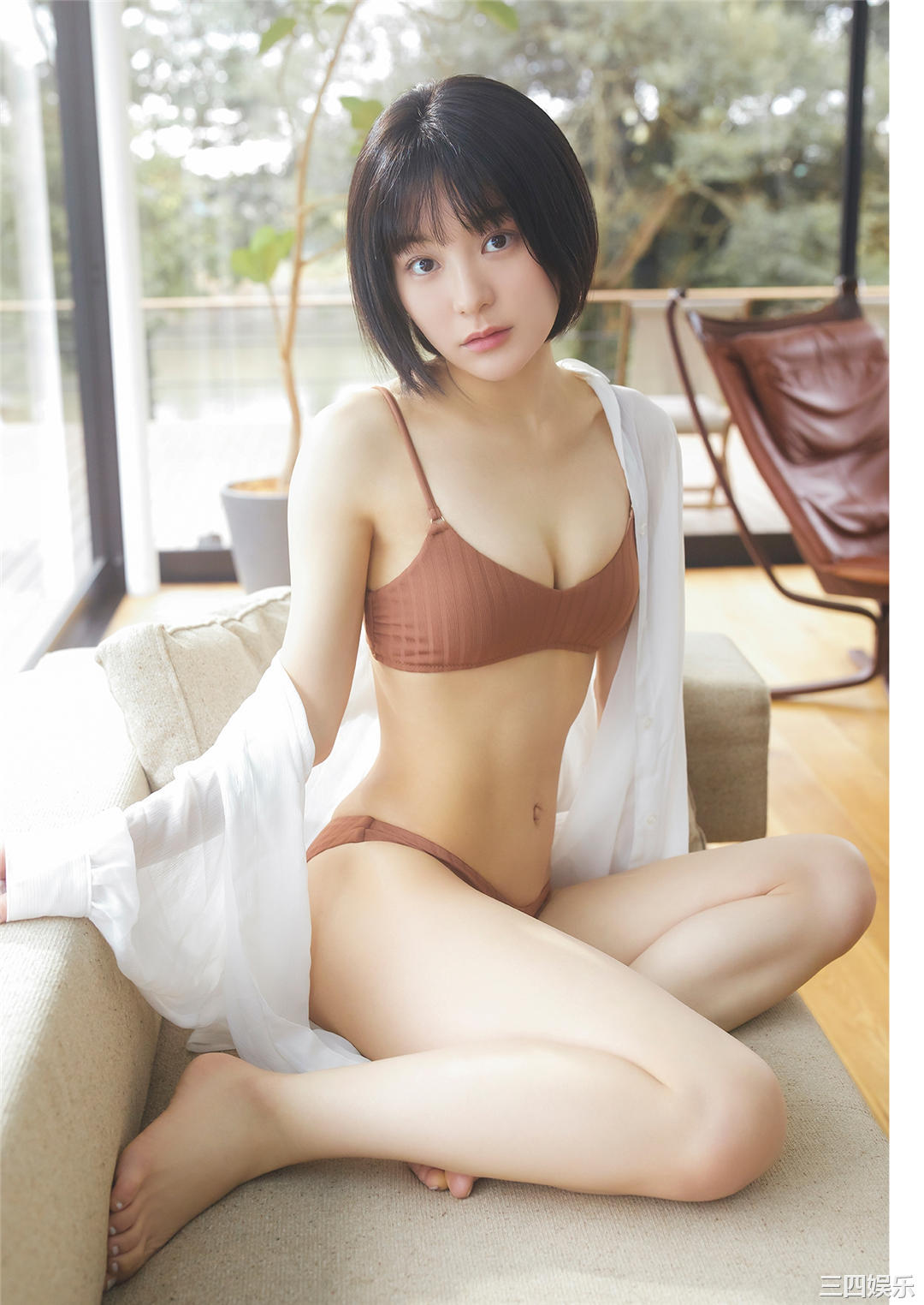 新田桃子写真集《new age》高清全本