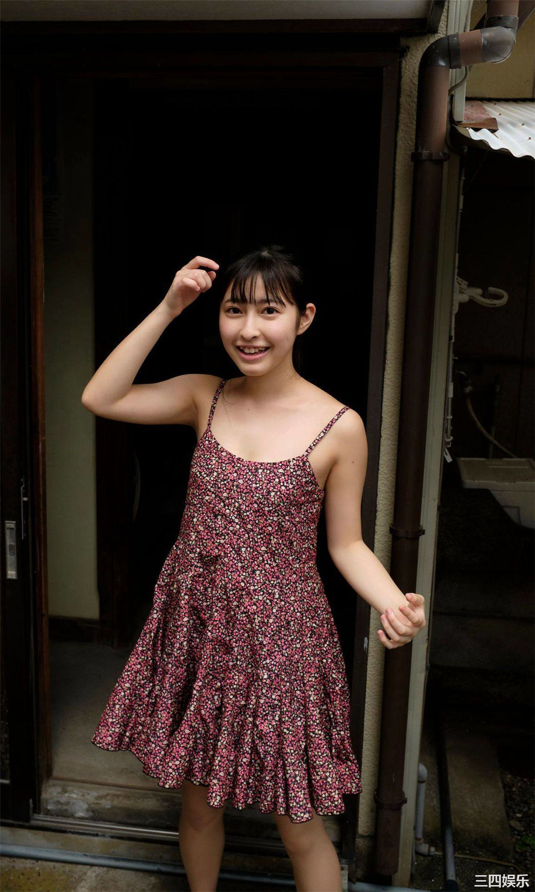 竹内月音写真集《16歳の奇跡》高清全本