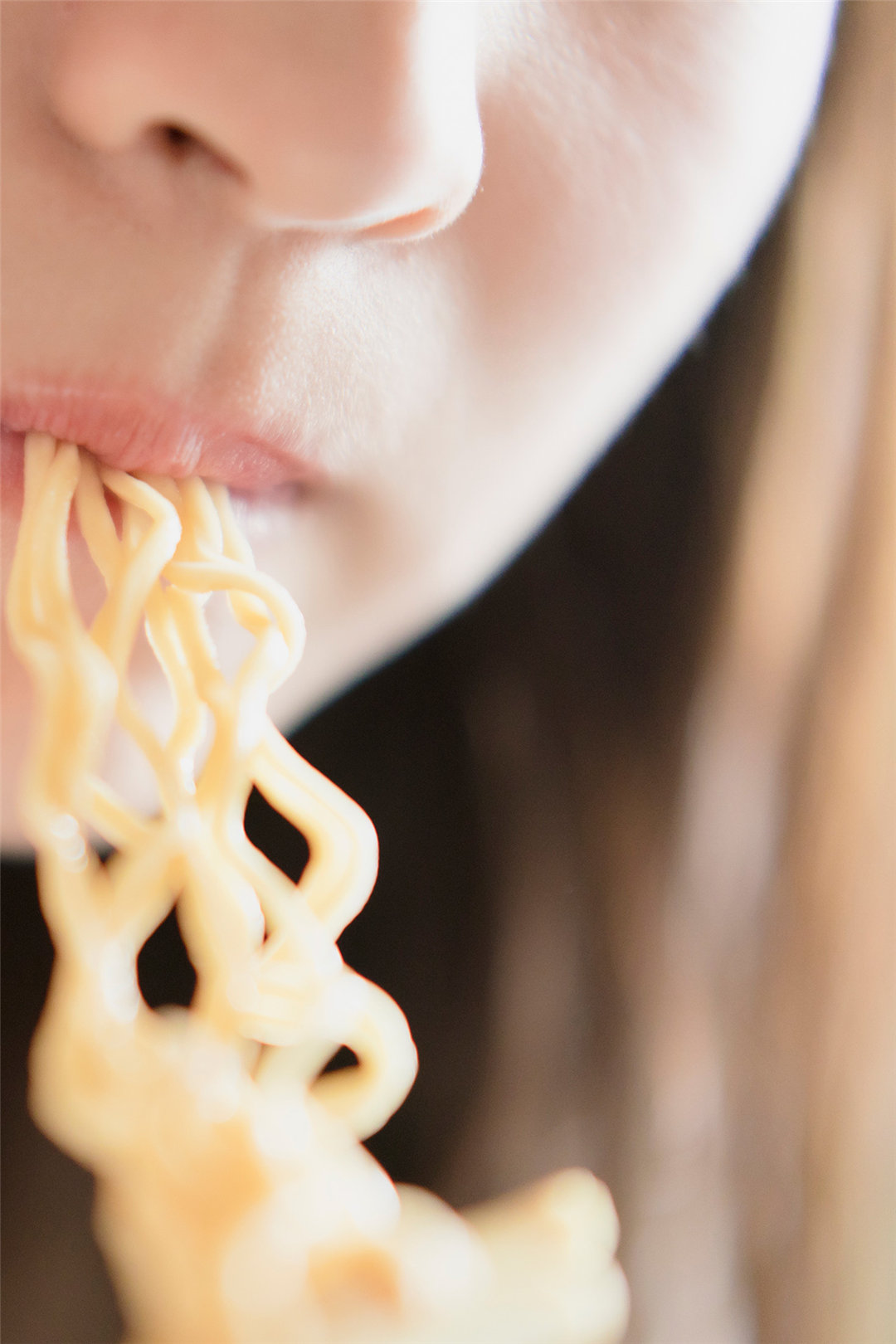 黑崎菜菜子写真集《青春しよっか～日曜日の朝編～》高清全本