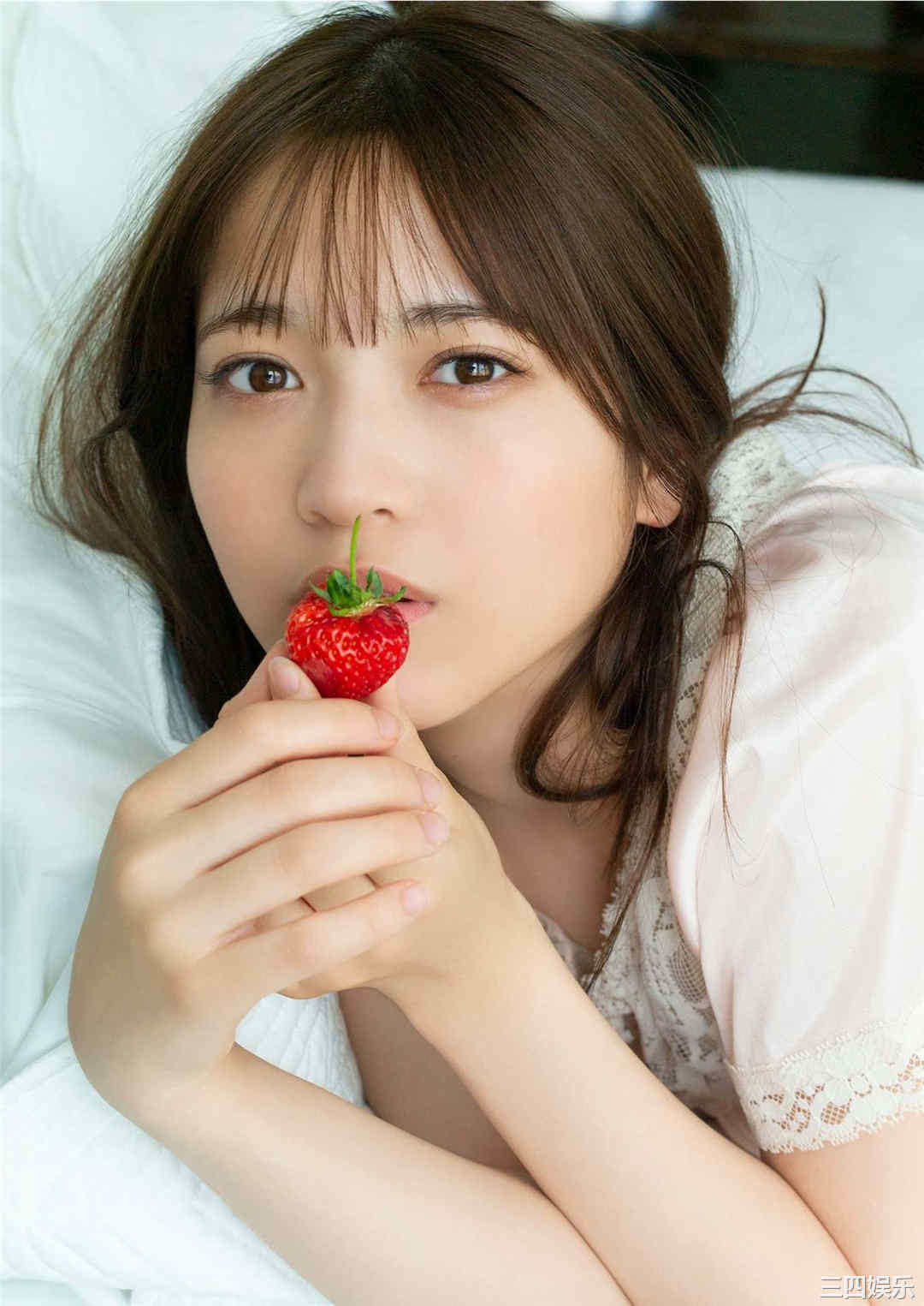 黑崎菜菜子写真集《その向こう》高清全本