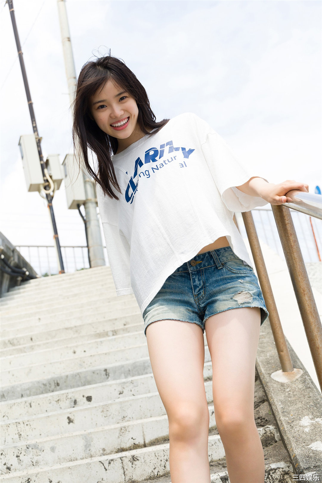 志田琥珀写真集《海街の放課後》高清全本