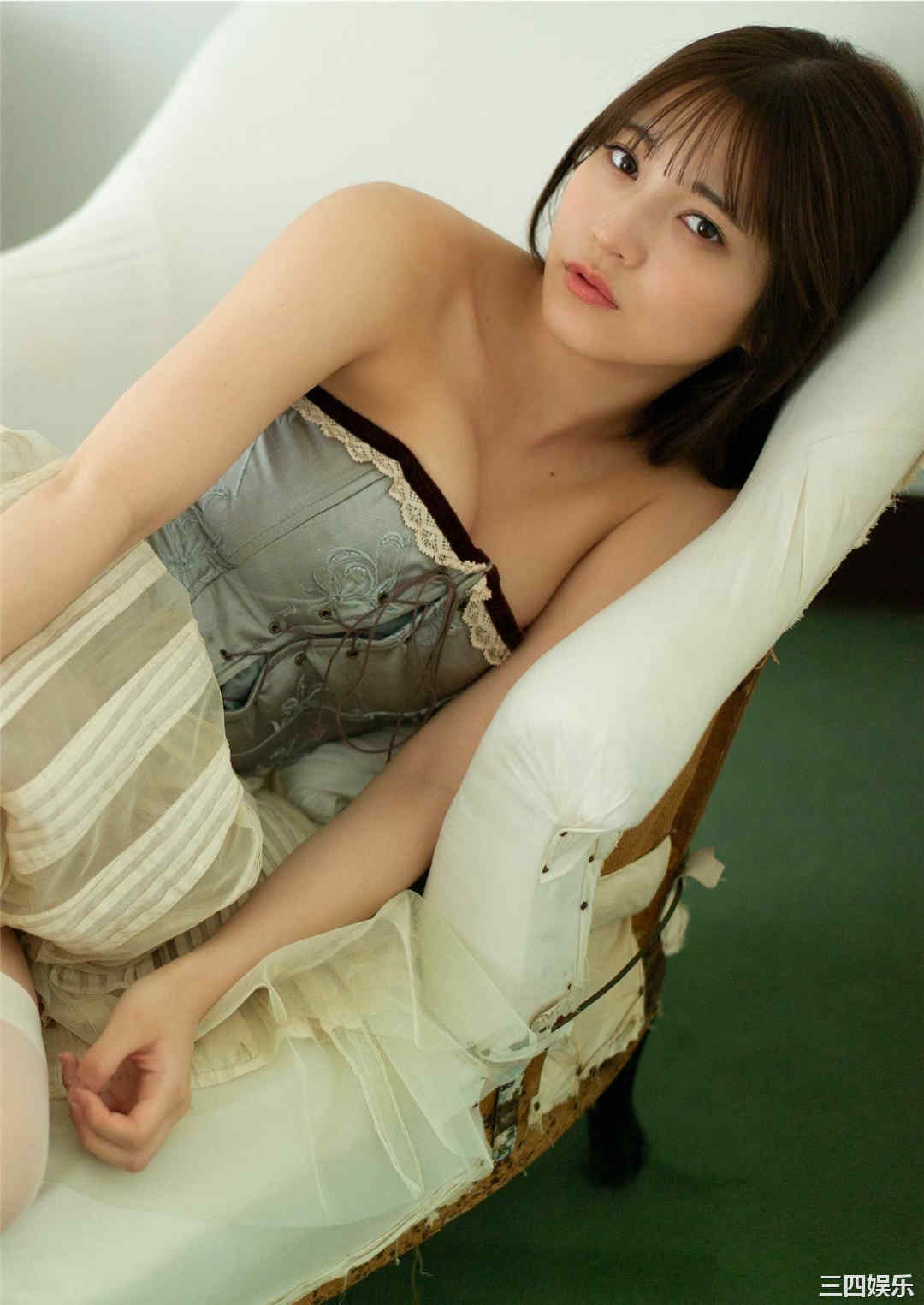 黑崎菜菜子写真集《その向こう》高清全本