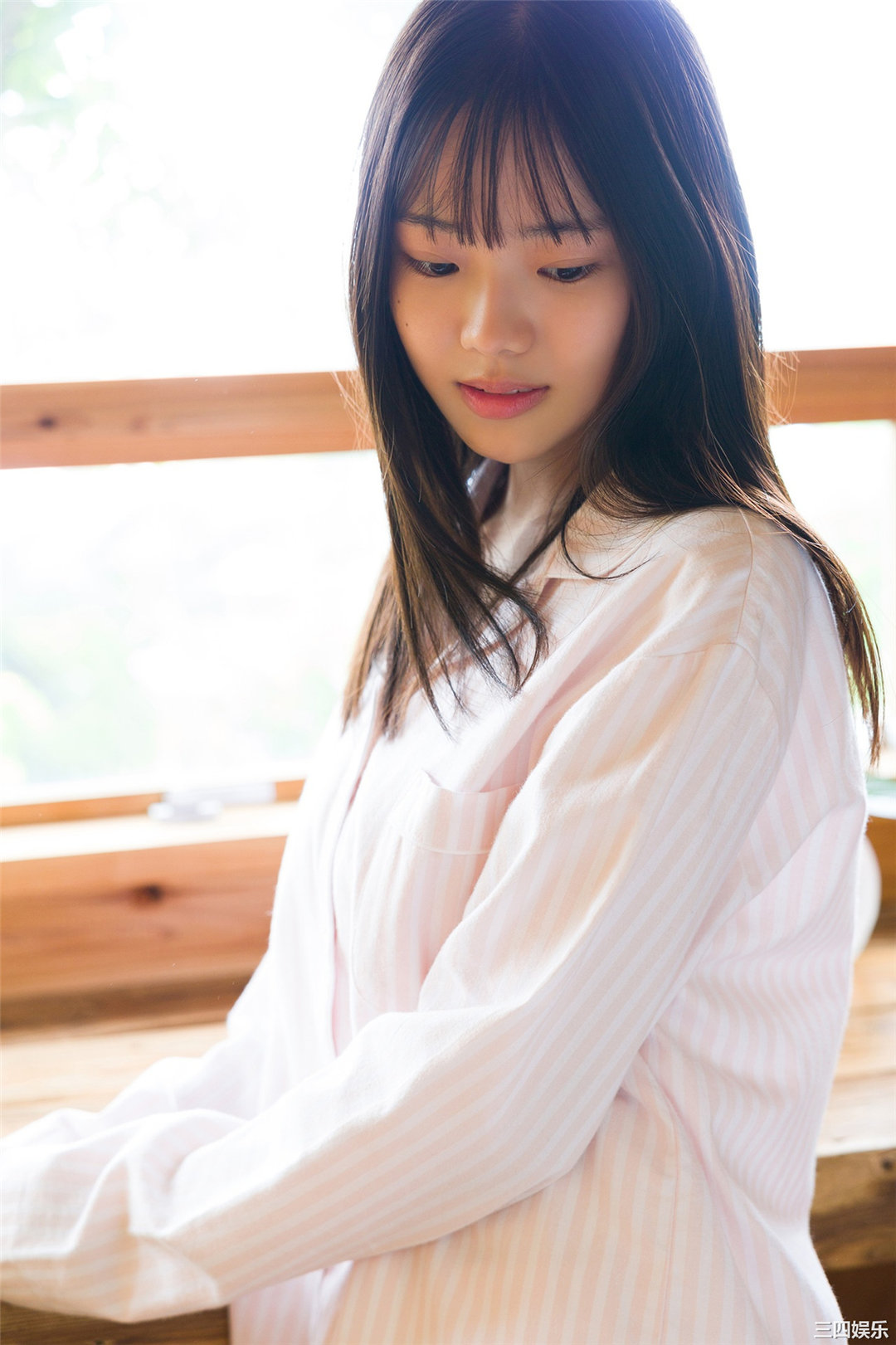 志田琥珀写真集《海街の放課後》高清全本