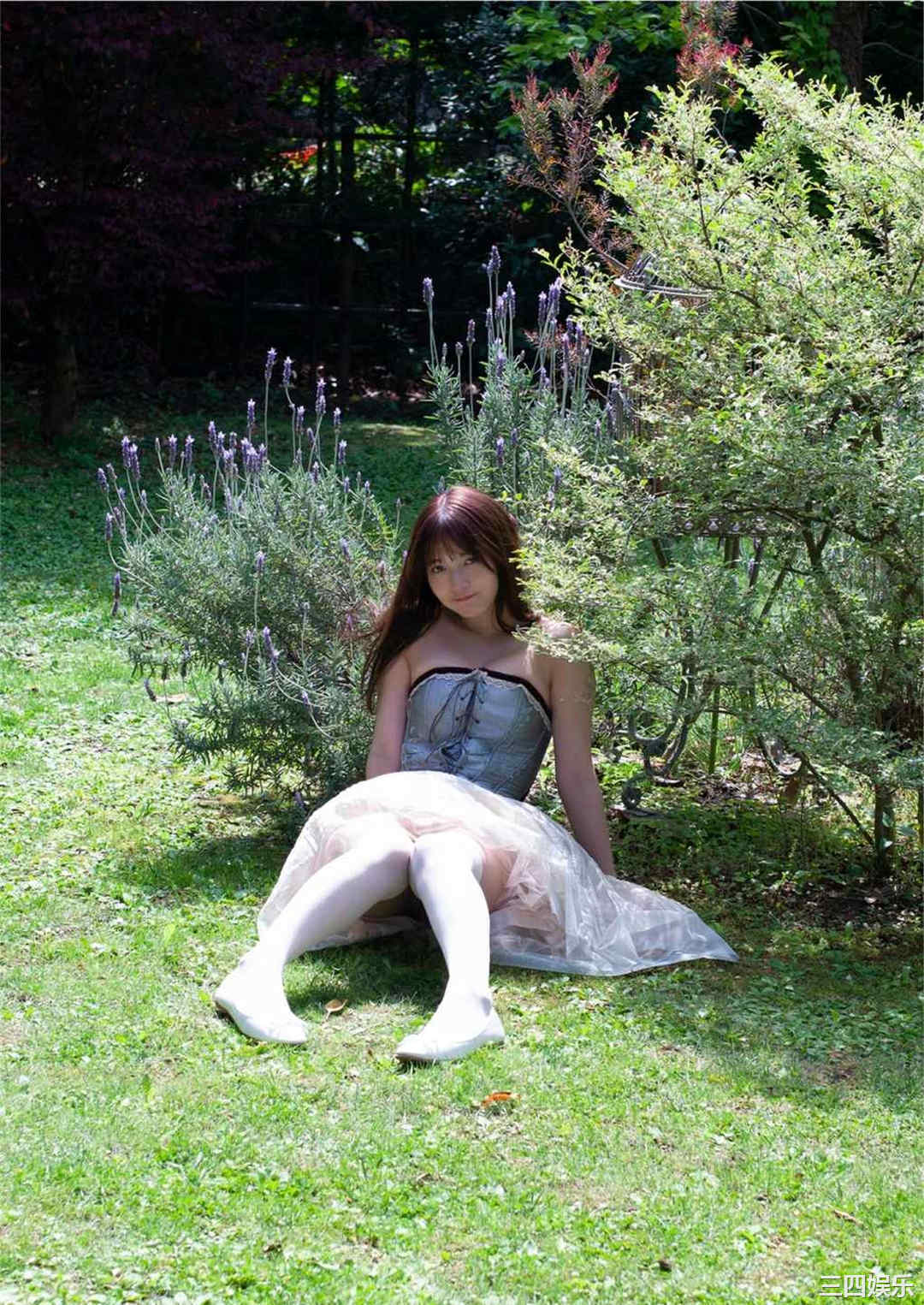 黑崎菜菜子写真集《その向こう》高清全本