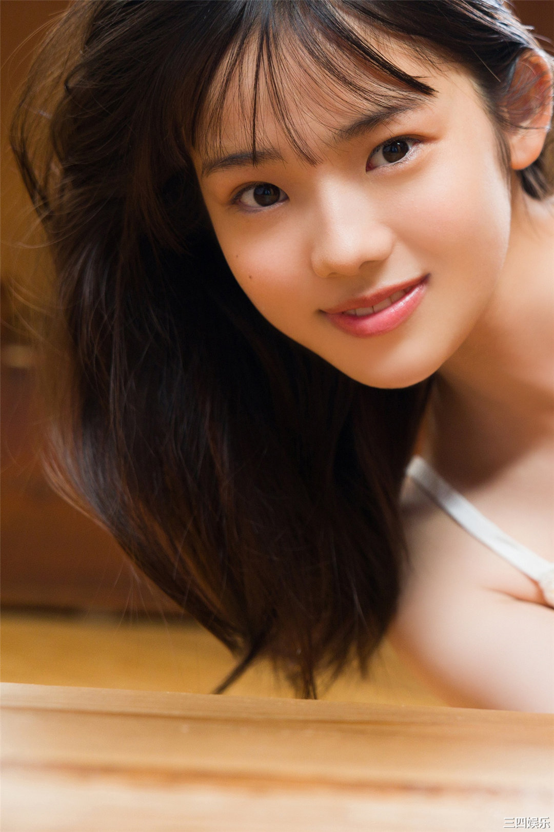 志田琥珀写真集《海街の放課後》高清全本