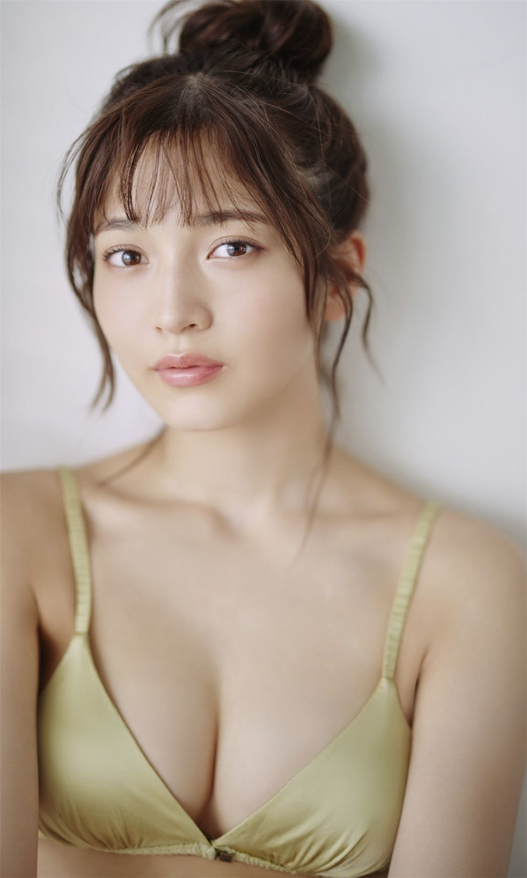 黑崎菜菜子写真集《むじゃきにイイ女。》高清全本