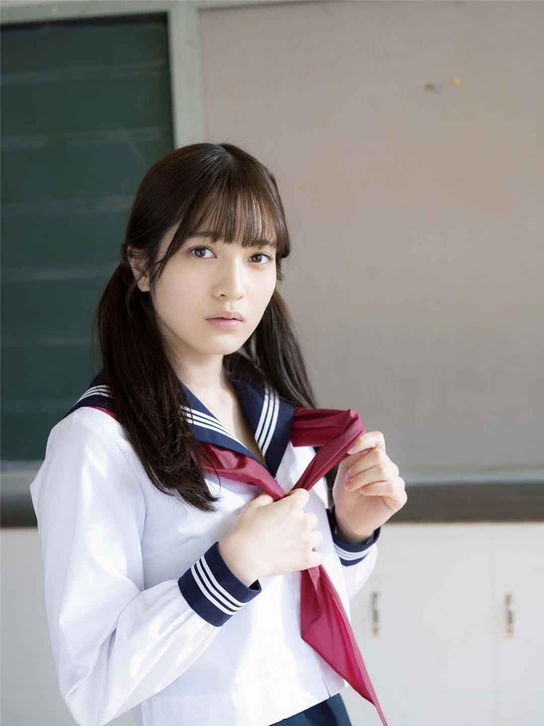 黑崎菜菜子写真集《少女の卒業》高清全本