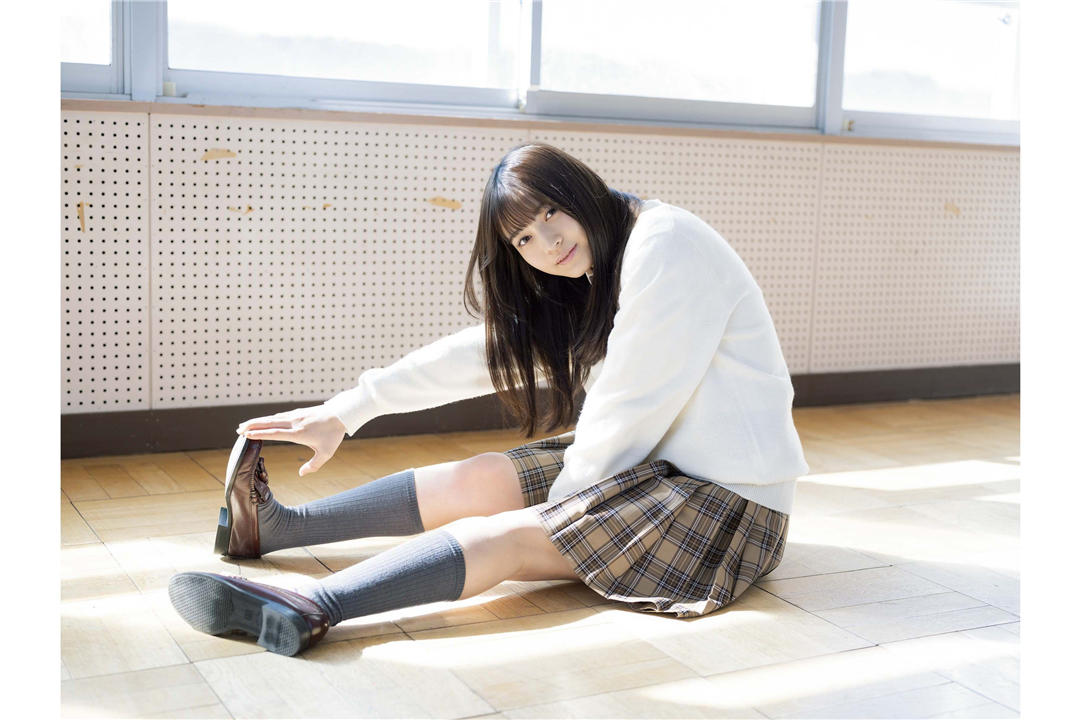 黑崎菜菜子写真集《少女の卒業》高清全本