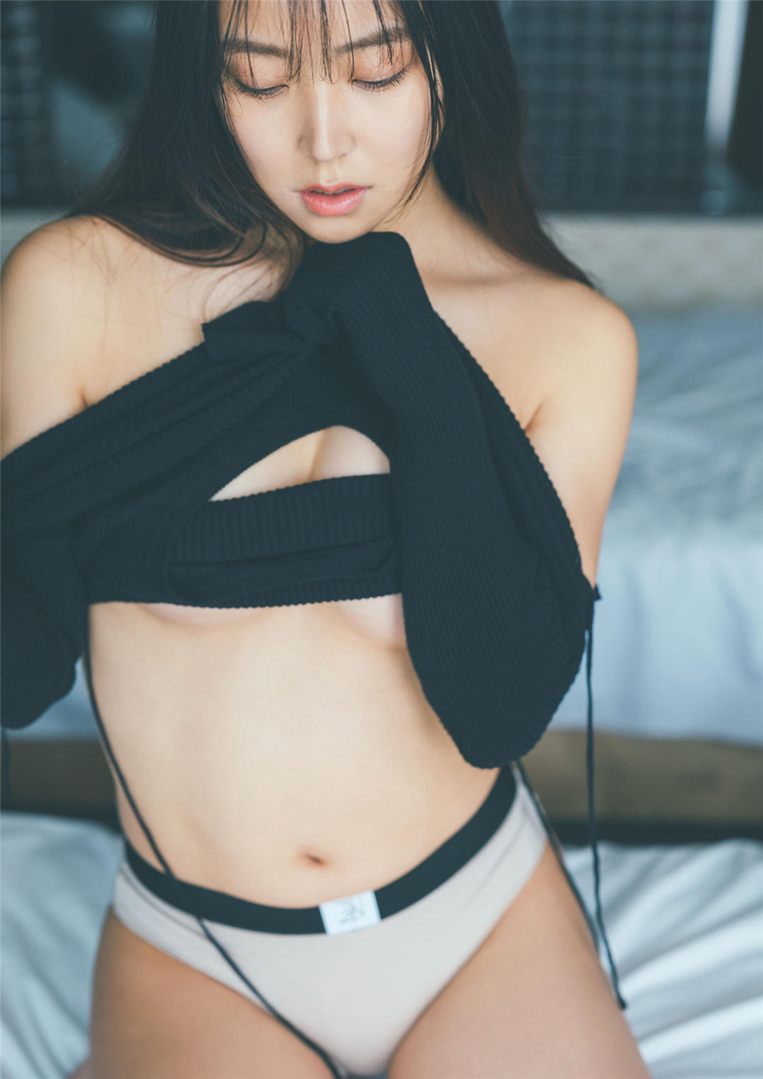 白间美瑠写真集《Aventure》高清全本