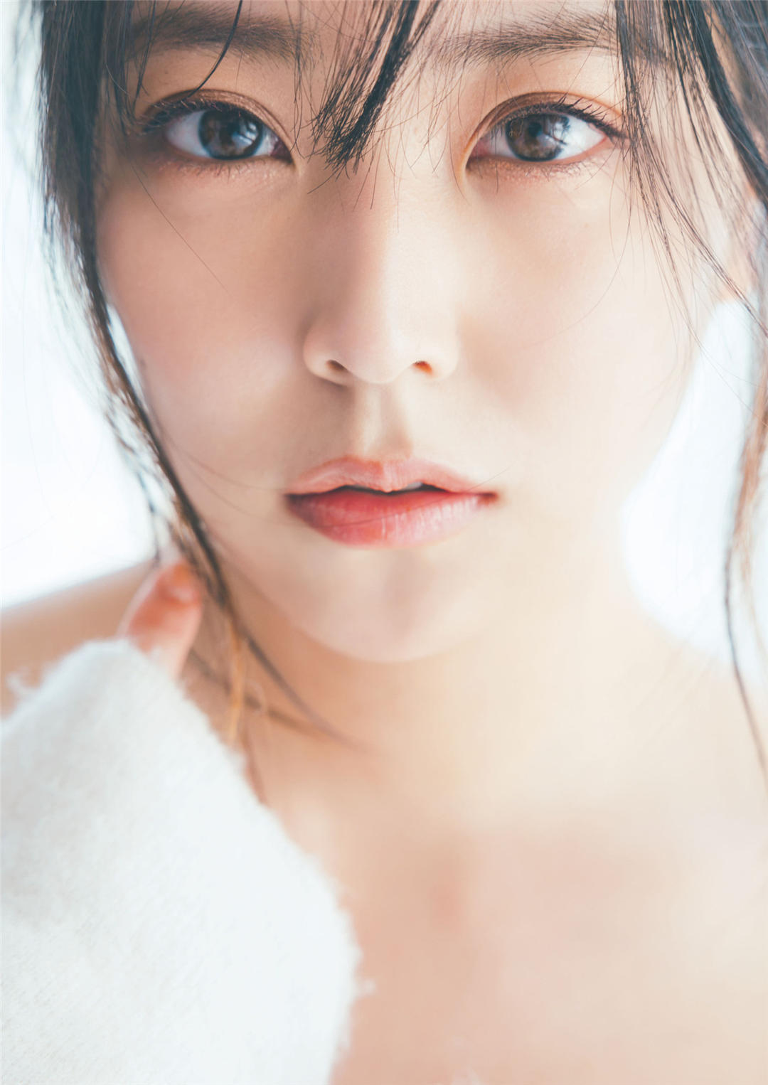 白间美瑠写真集《Aventure》高清全本