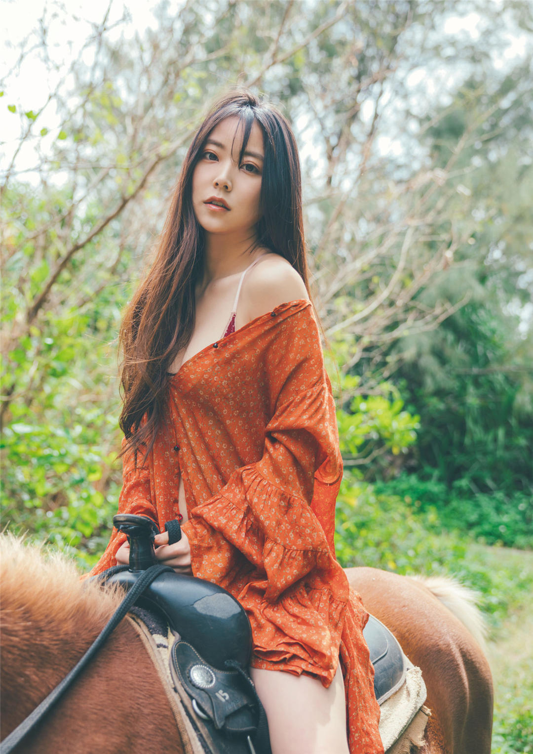 白间美瑠写真集《Aventure》高清全本