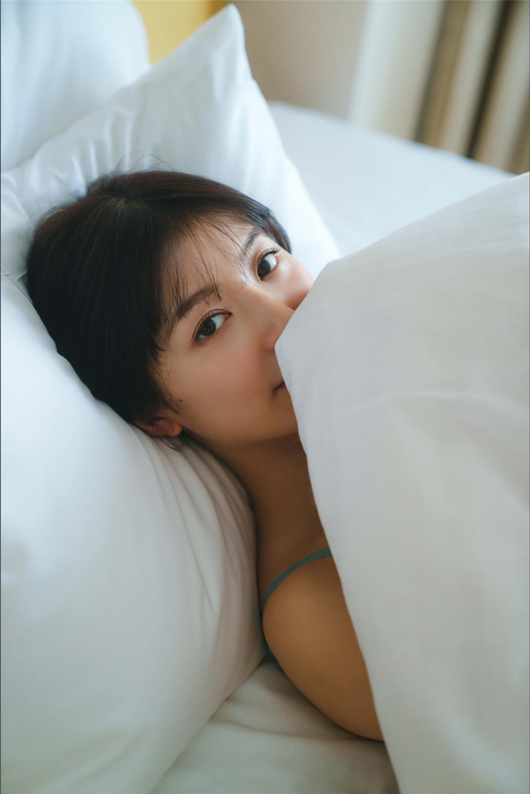 武藤十梦写真集《誘惑する才女》高清全本