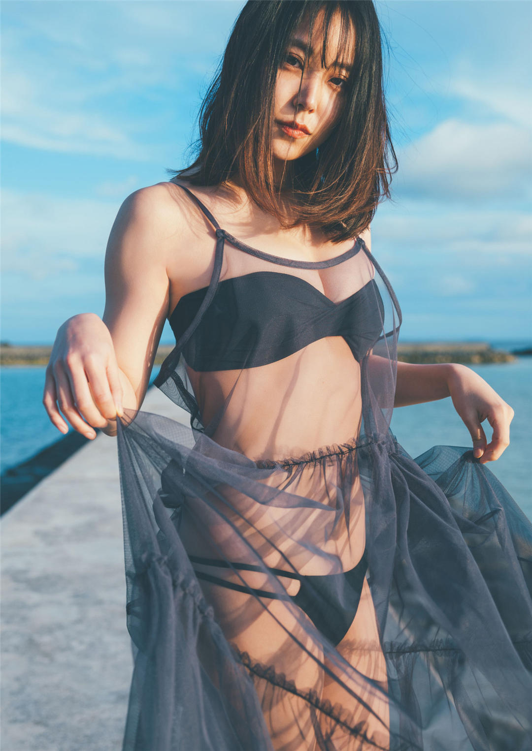 白间美瑠写真集《Aventure》高清全本