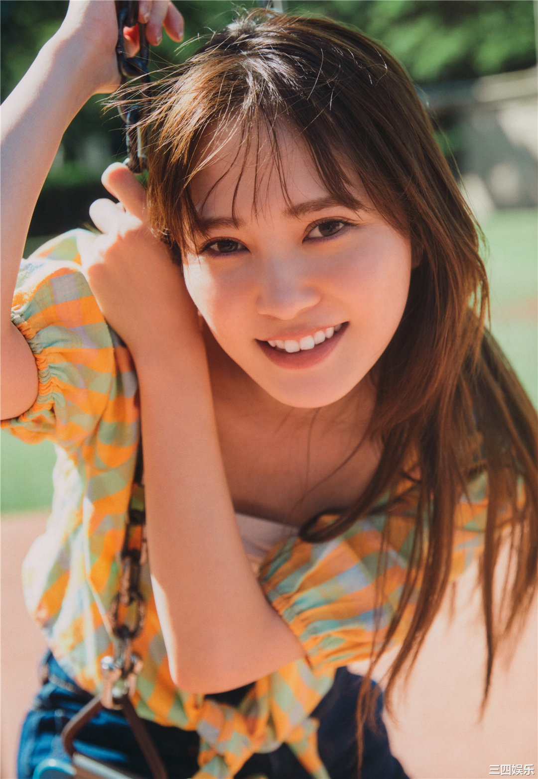 加藤史帆1ST写真集《＃会いたい》高清全本