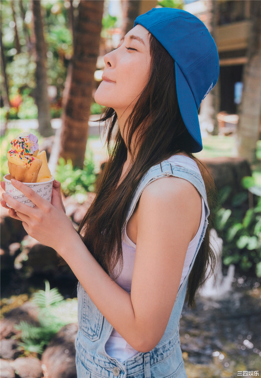 加藤史帆1ST写真集《＃会いたい》高清全本