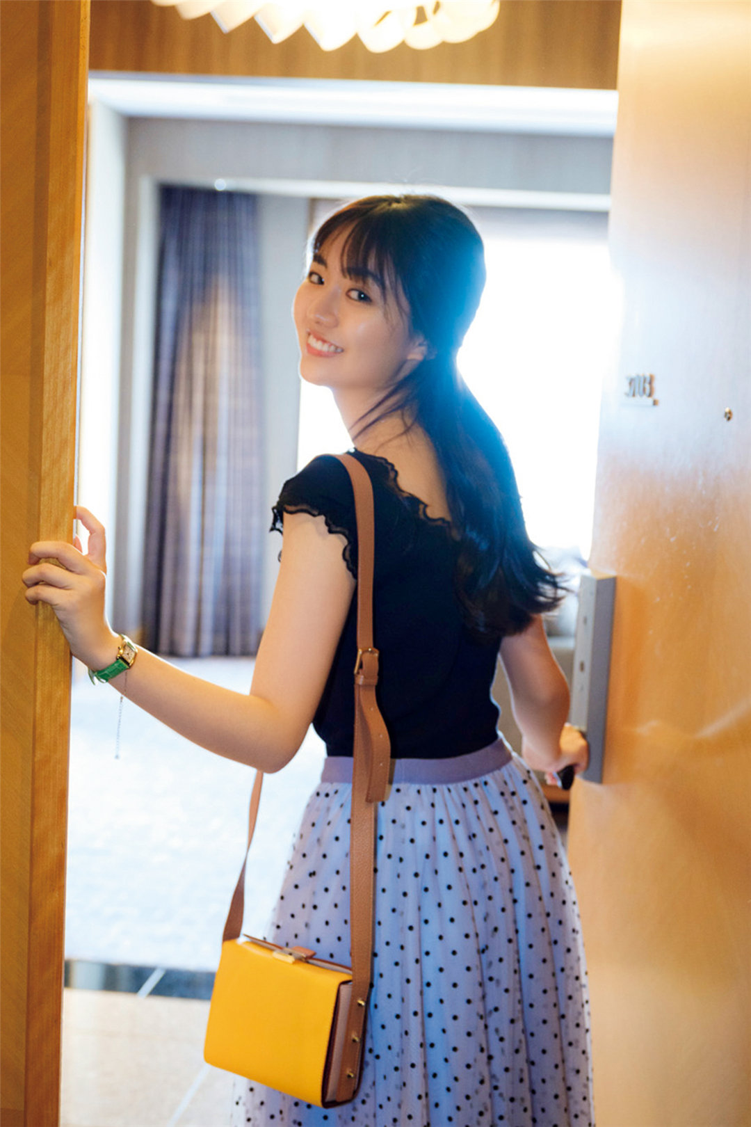 丰田露娜写真集《オトナのスイートルーム》高清全本