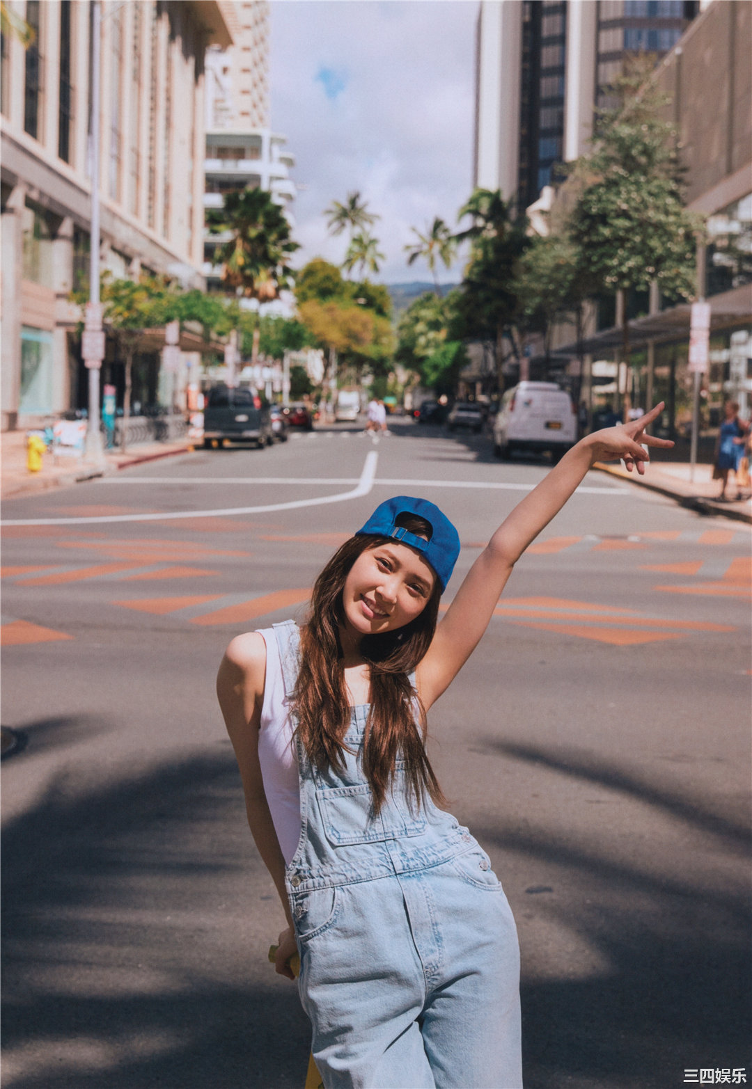 加藤史帆1ST写真集《＃会いたい》高清全本