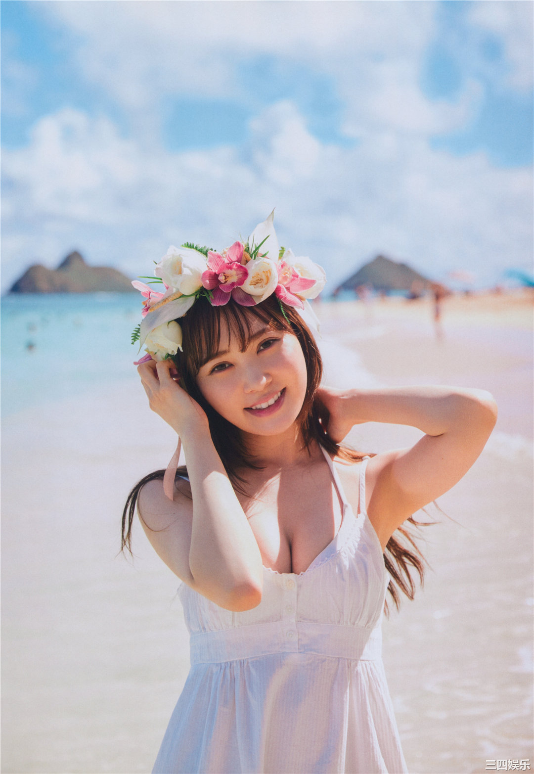 加藤史帆1ST写真集《＃会いたい》高清全本