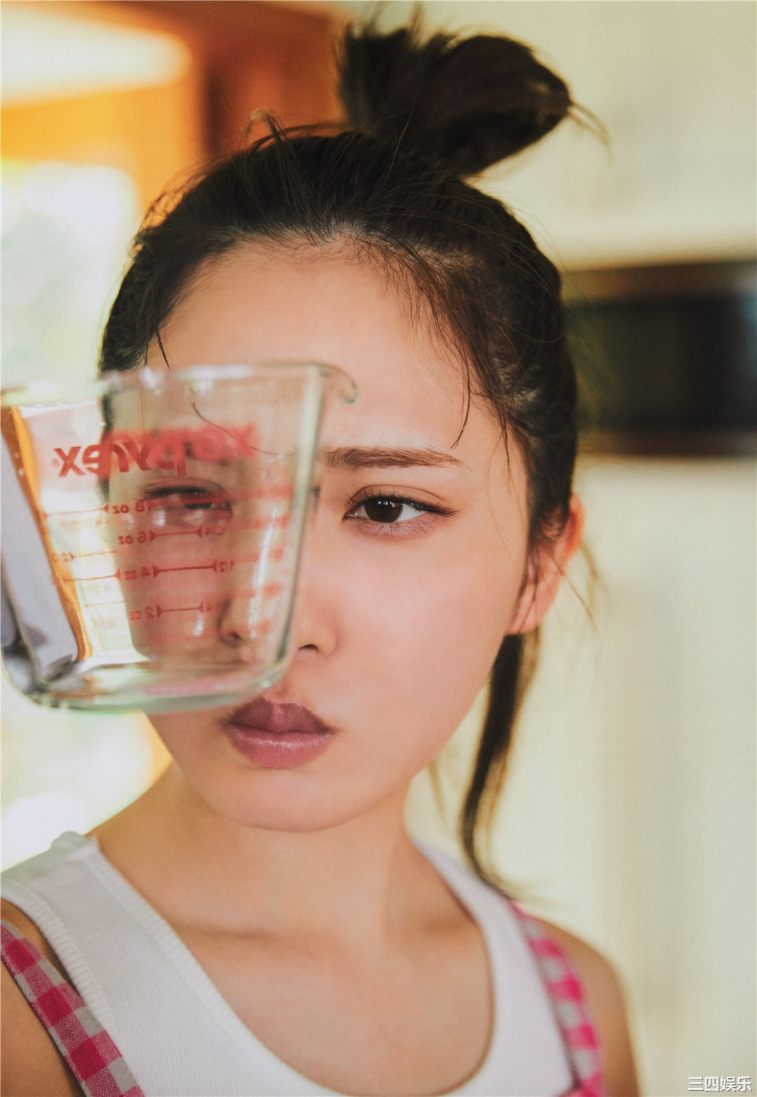 加藤史帆1ST写真集《＃会いたい》高清全本