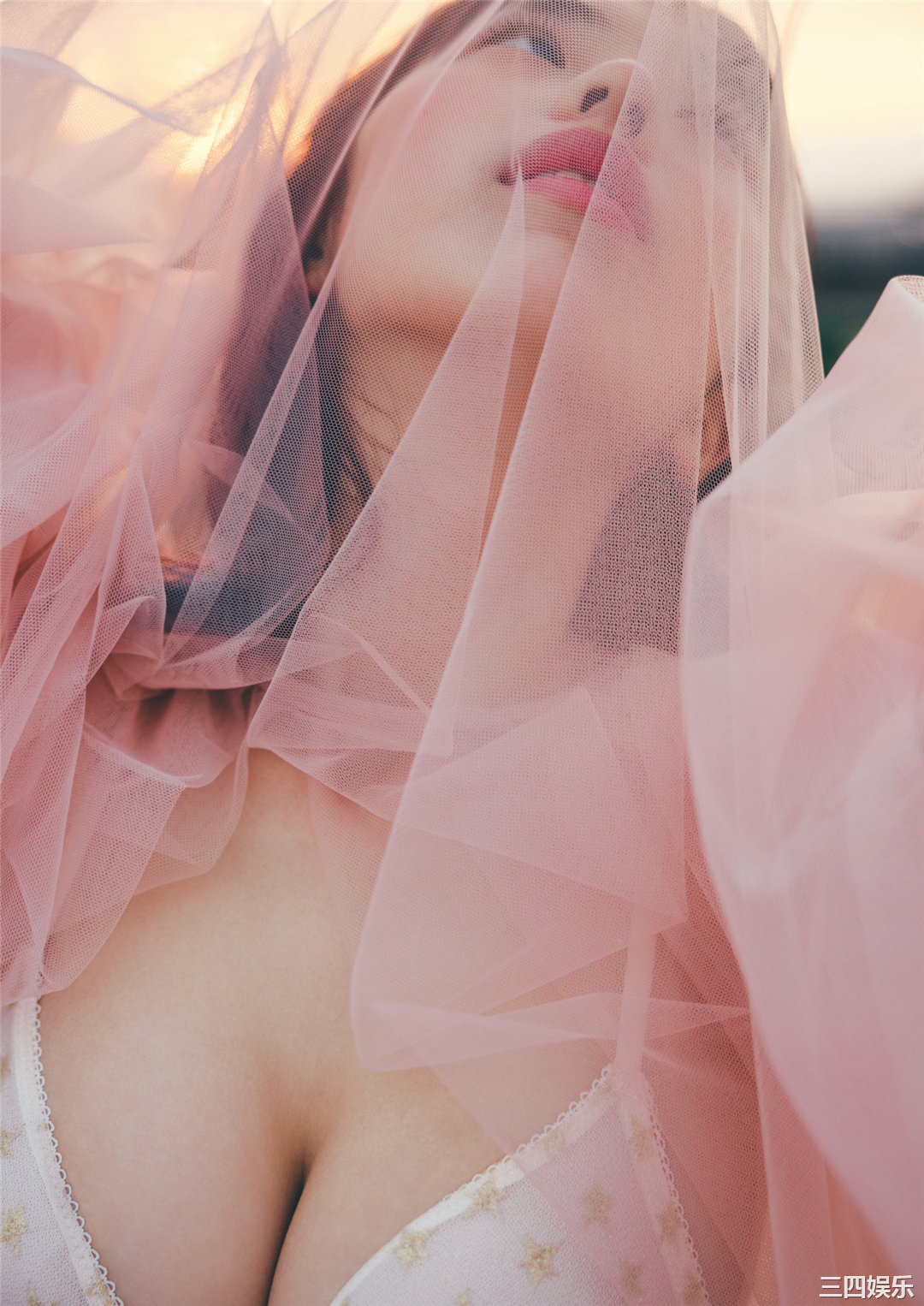 菊地姬奈写真集《moment》高清全本