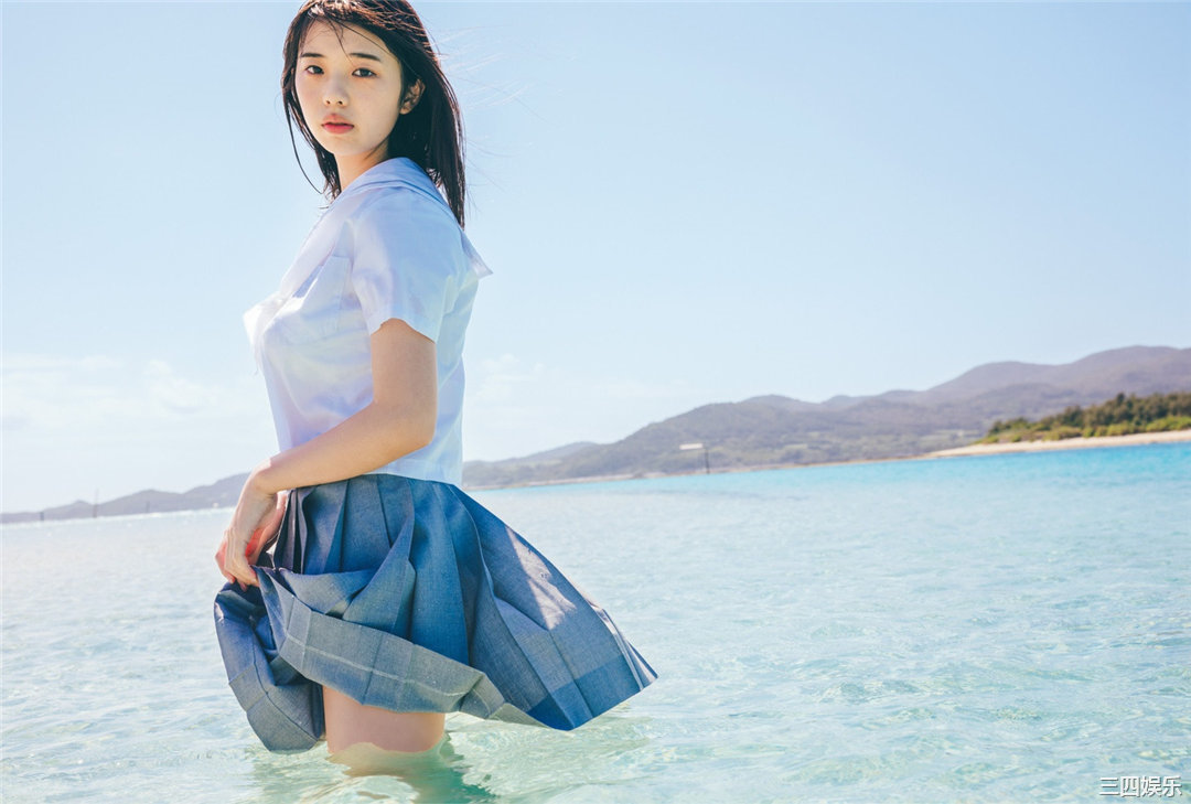 菊地姬奈写真集《moment》高清全本