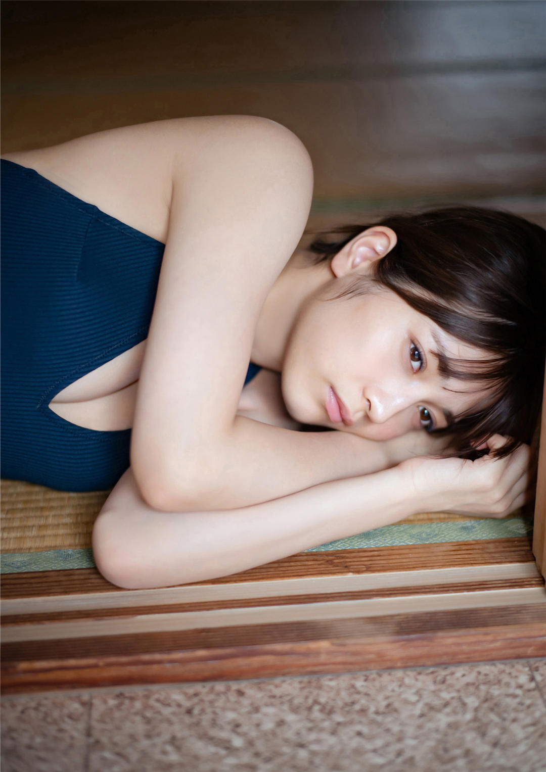 黑崎菜菜子写真集《セーラー服を脱がさないで!!》高清全本