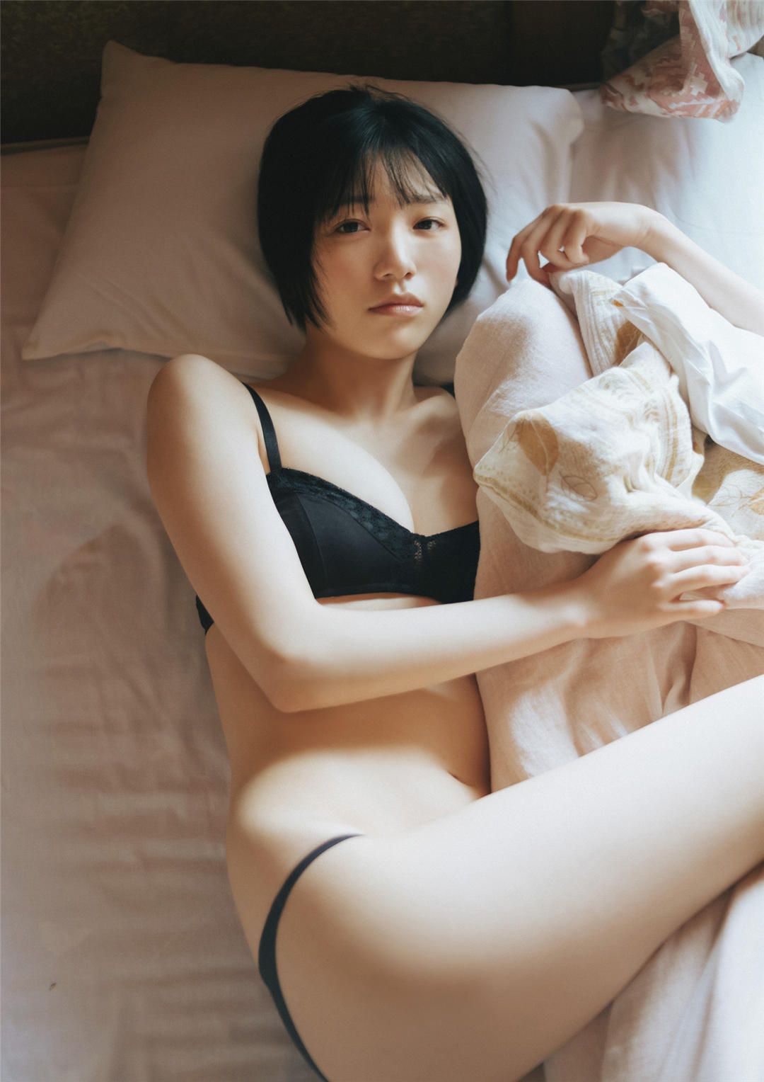 船井美玖写真集《あの夢に向かって。》高清全本