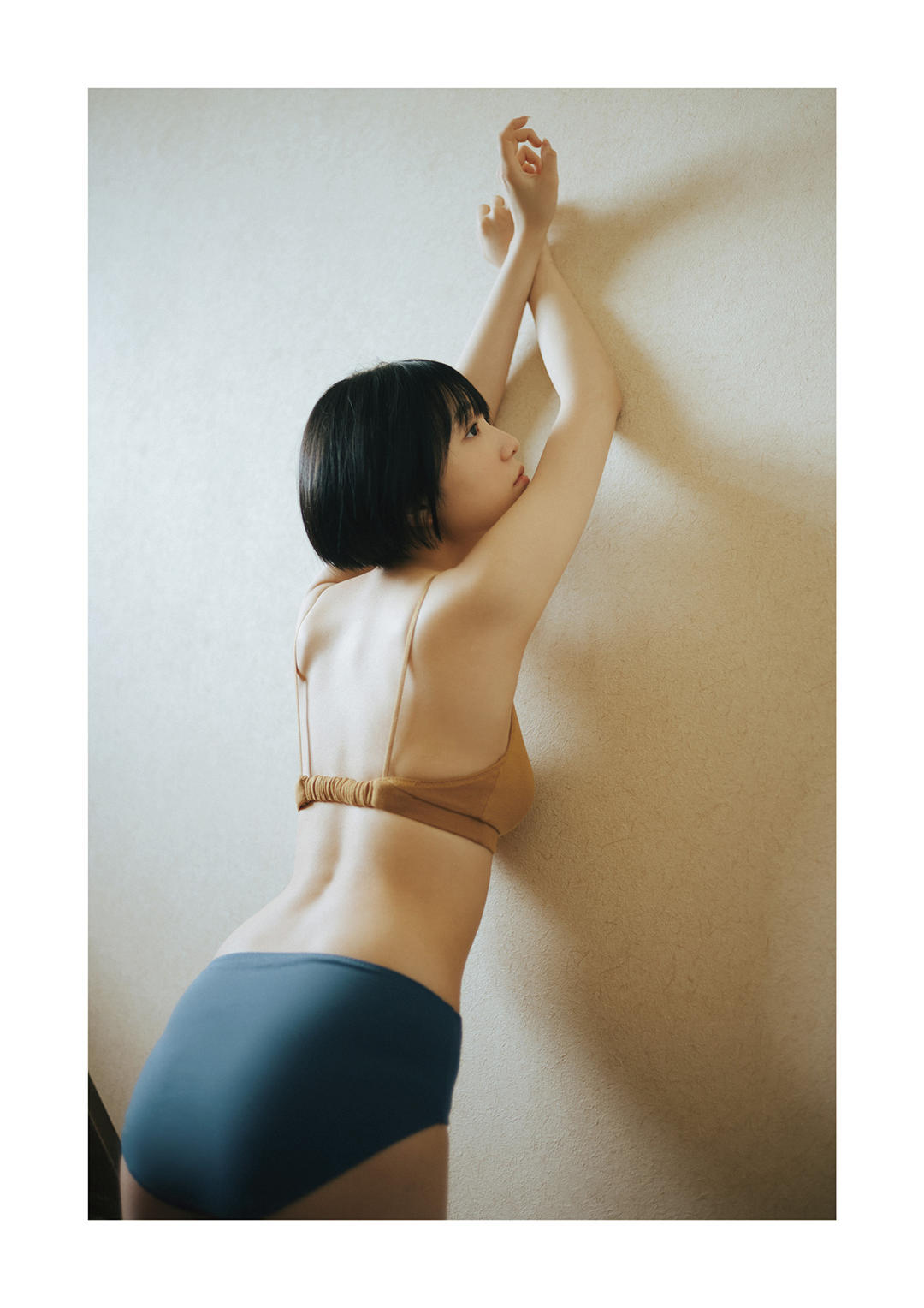 船井美玖写真集《あの夢に向かって。》高清全本