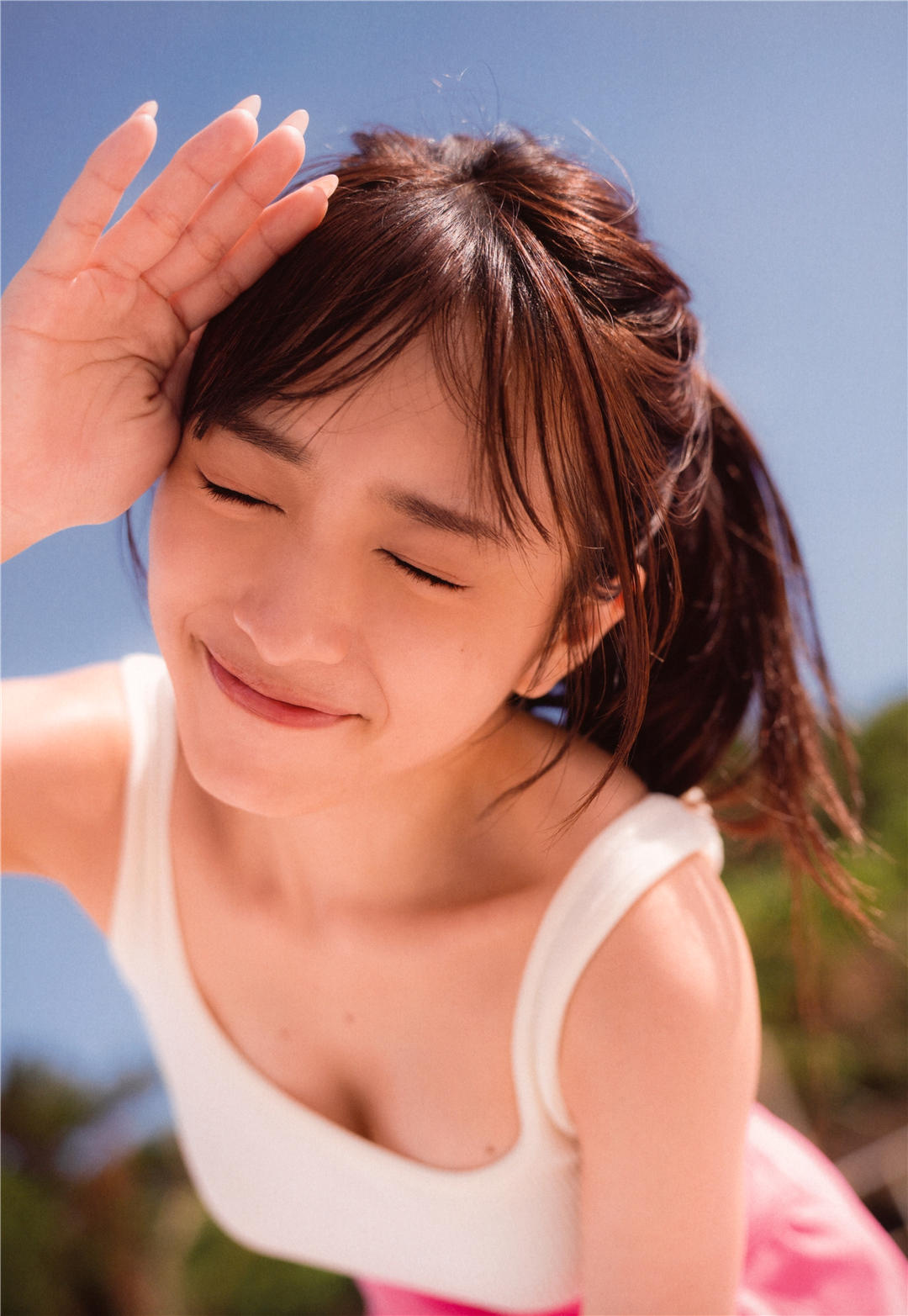 向井地美音1ST写真集《胸騒ぎの正体》高清全本