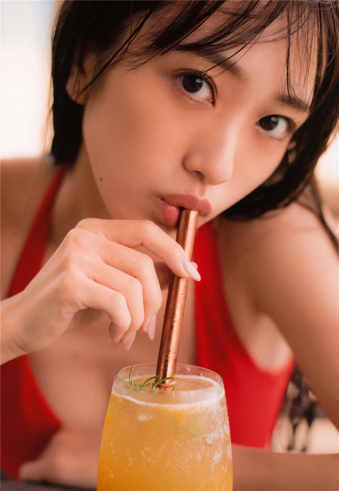 向井地美音1ST写真集《胸騒ぎの正体》高清全本