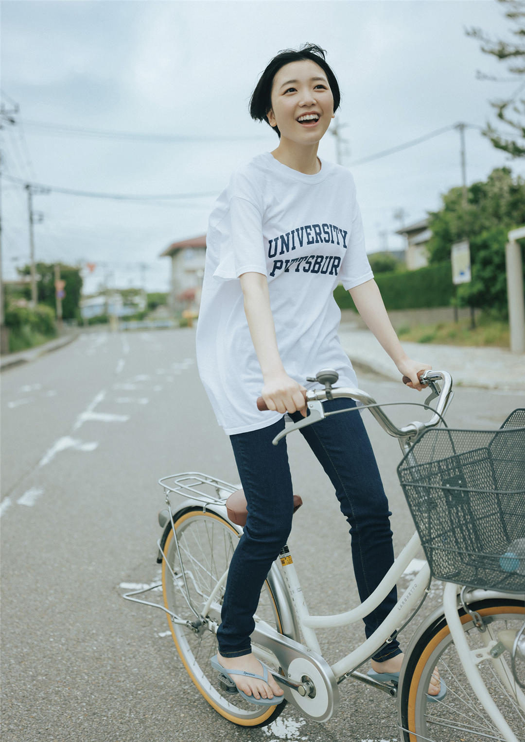 船井美玖写真集《あの夢に向かって。》高清全本