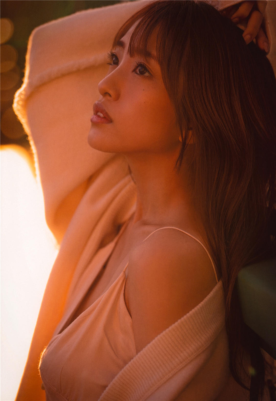 向井地美音1ST写真集《胸騒ぎの正体》高清全本