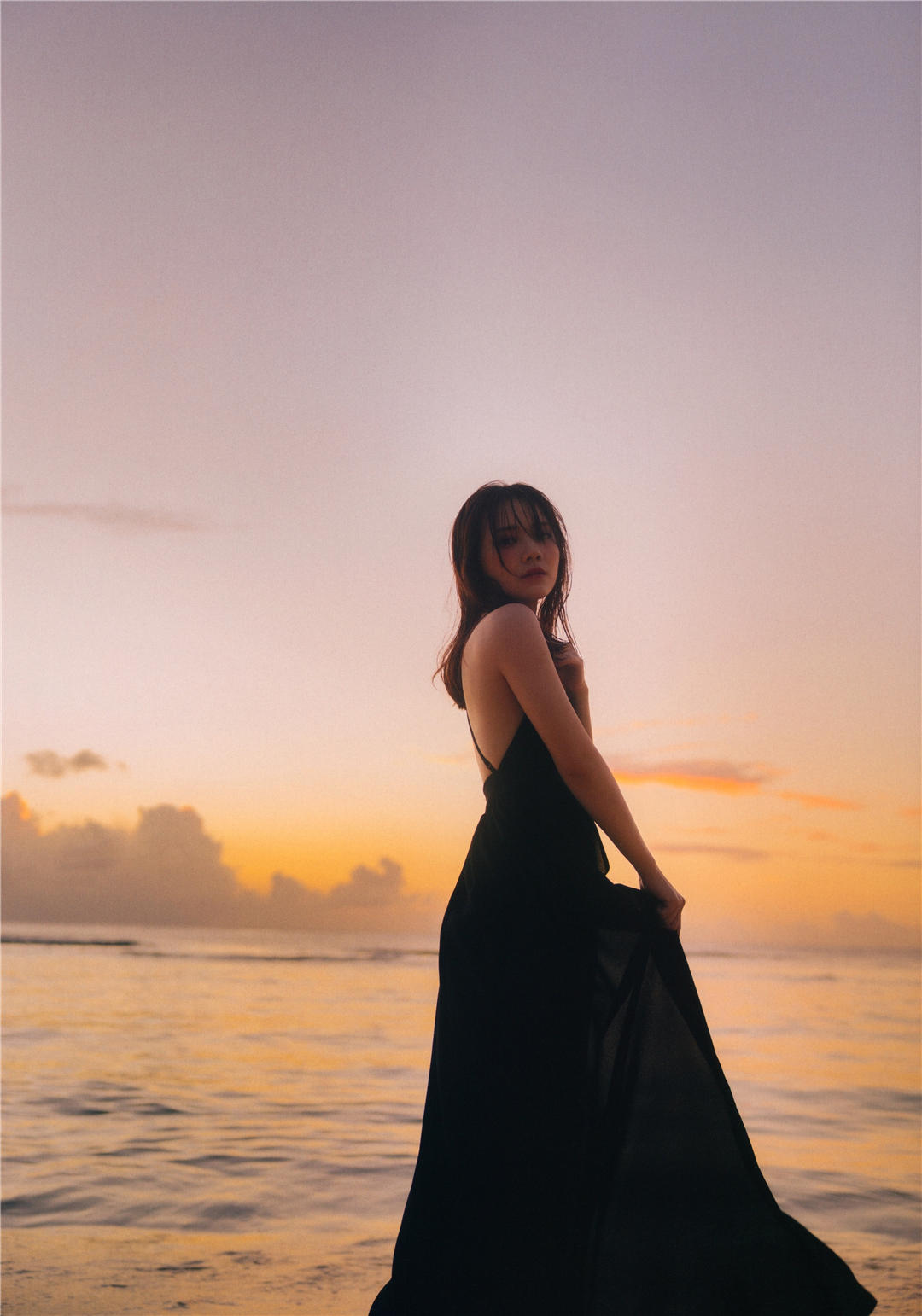 田村真佑1ST写真集《恋に落ちた瞬間》高清全本