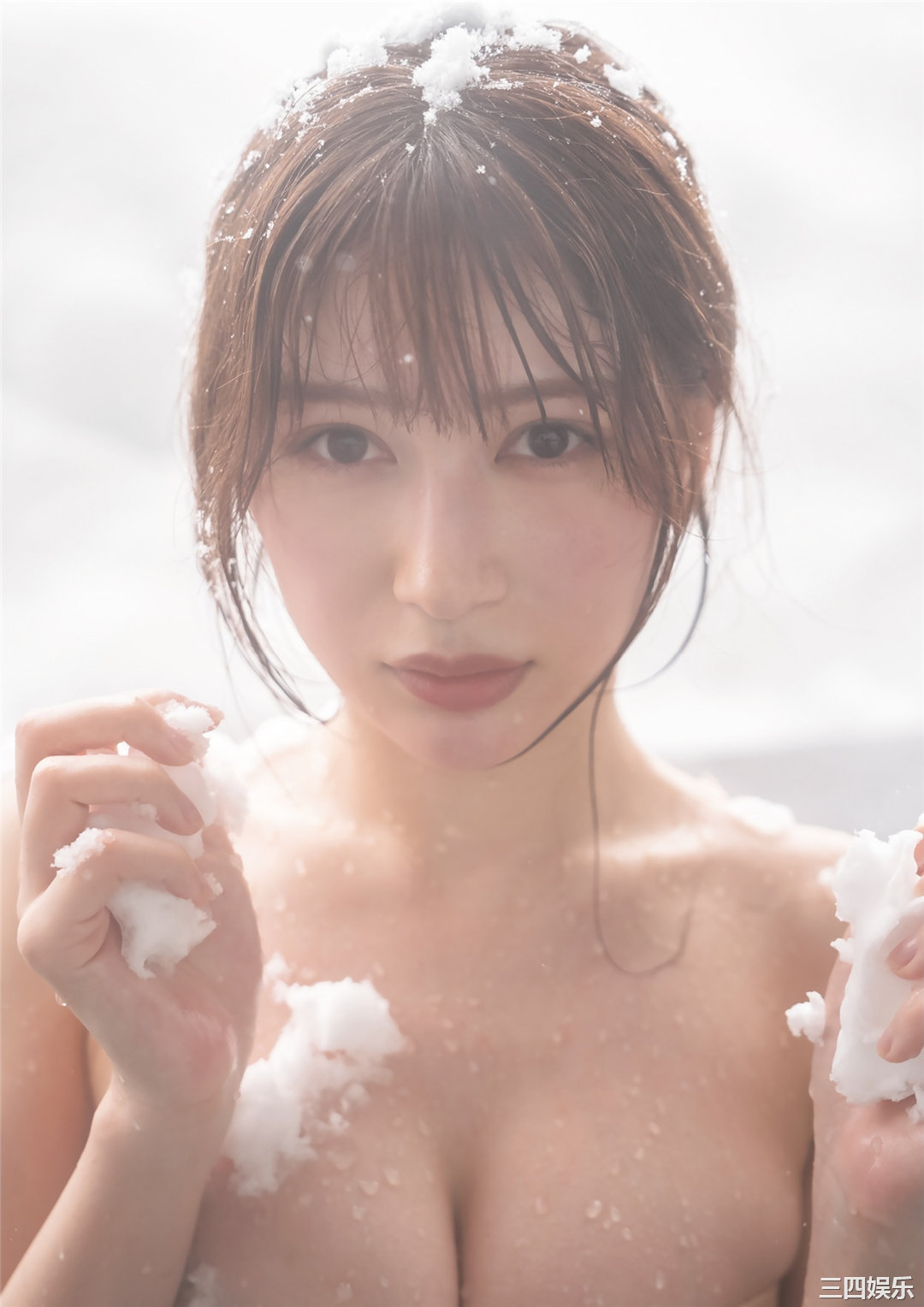 雪平莉左1ST写真集《とろける。》高清全本