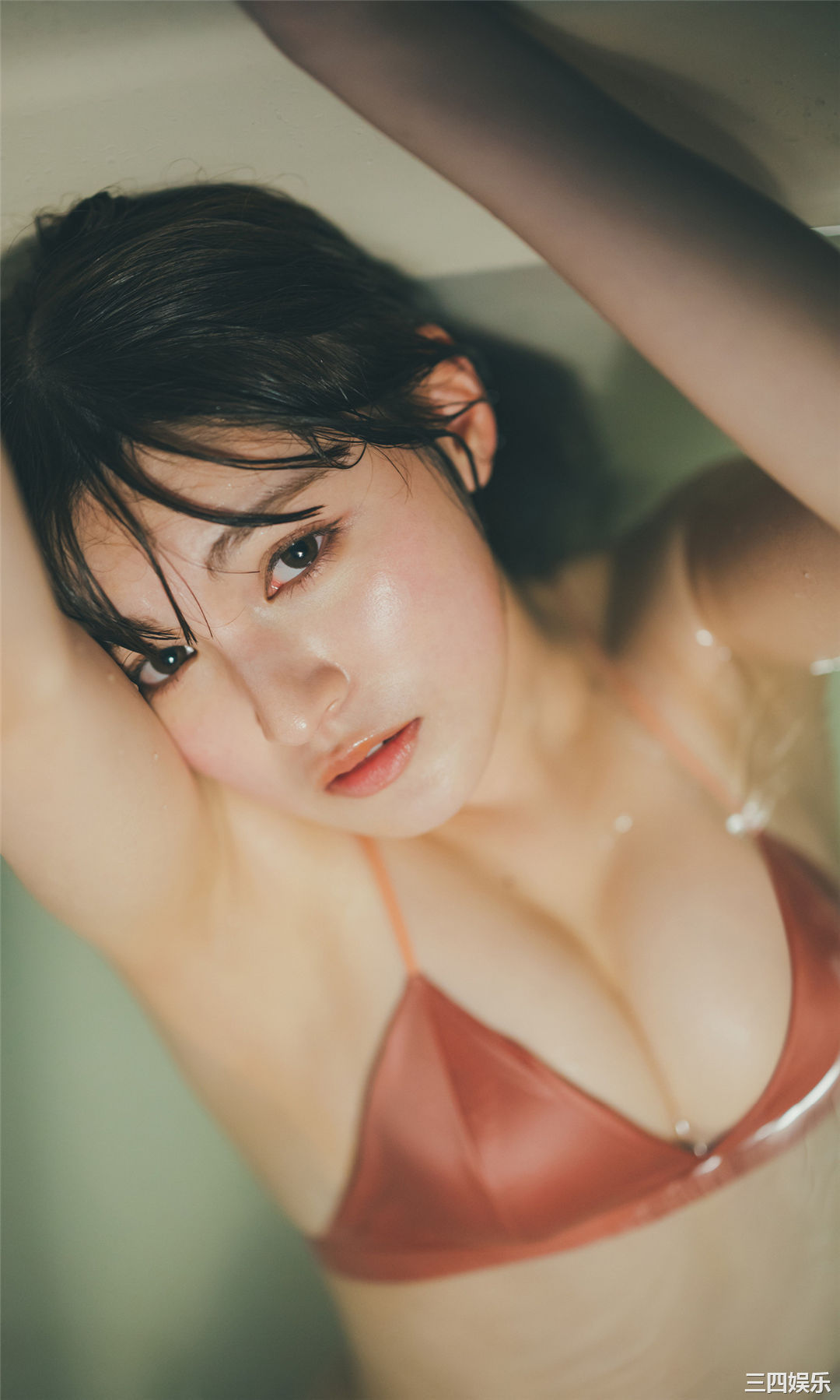 神志那结衣写真集《呼ぶ声がする。》高清全本