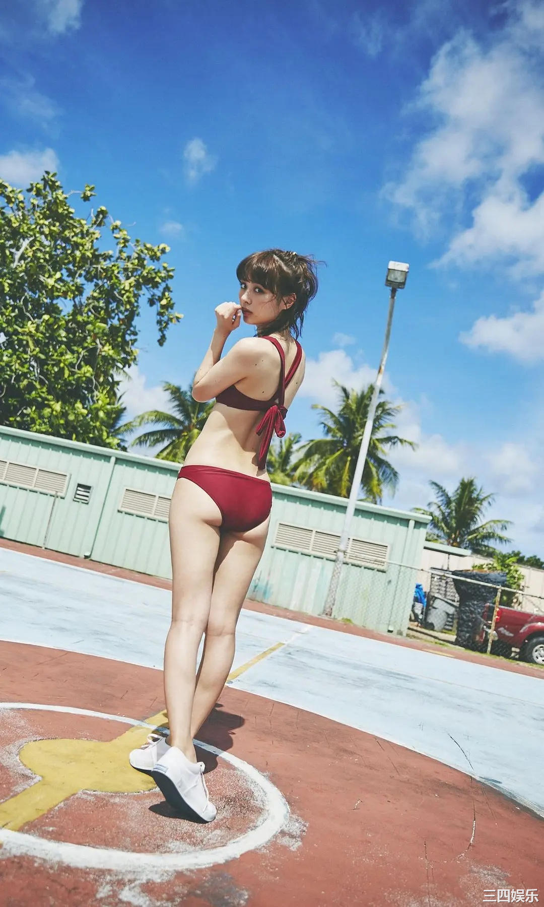 内田理央写真集《サマー・タイム・ドリーム》高清全本