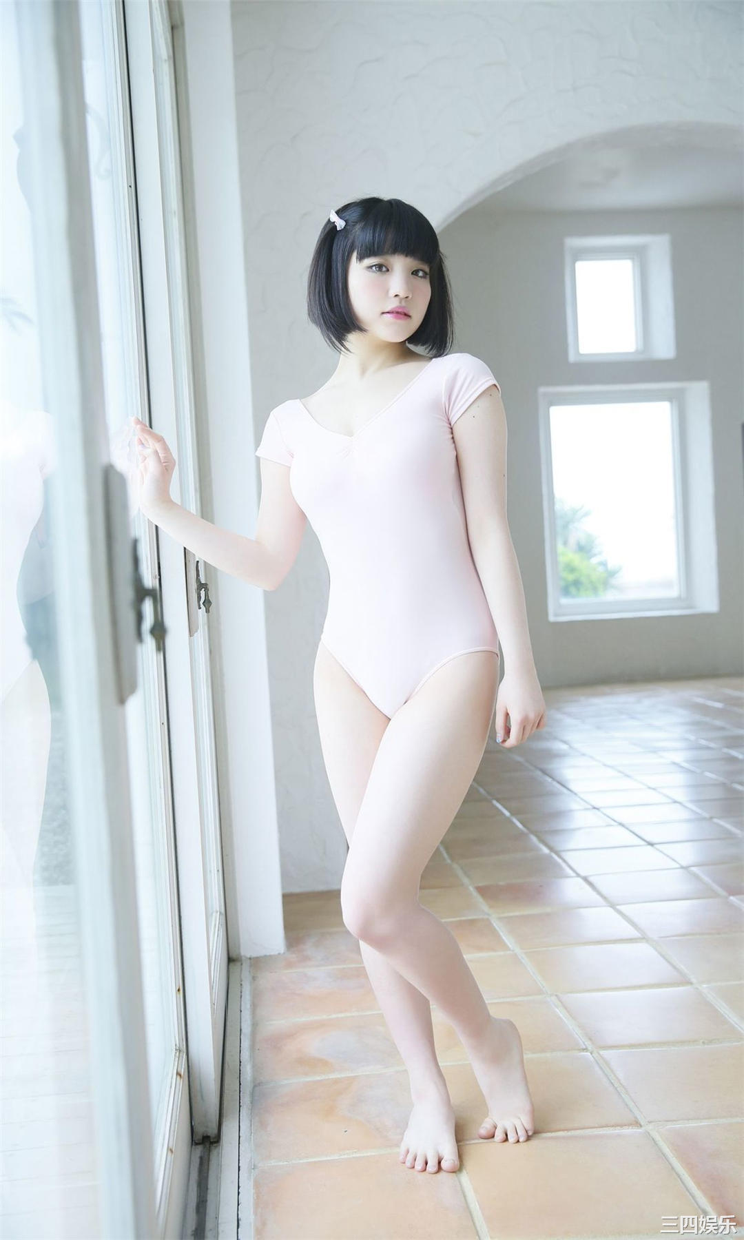 根本凪写真集《恋するプラスチックドール》高清全本