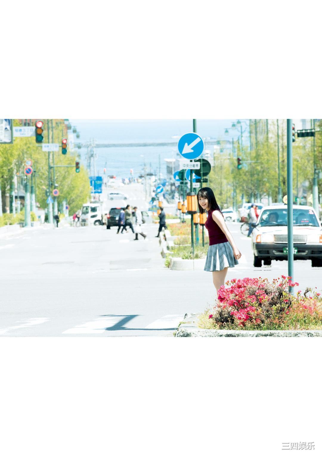 横山玲奈写真集《REINA is eighteen ～N to S～》高清全本