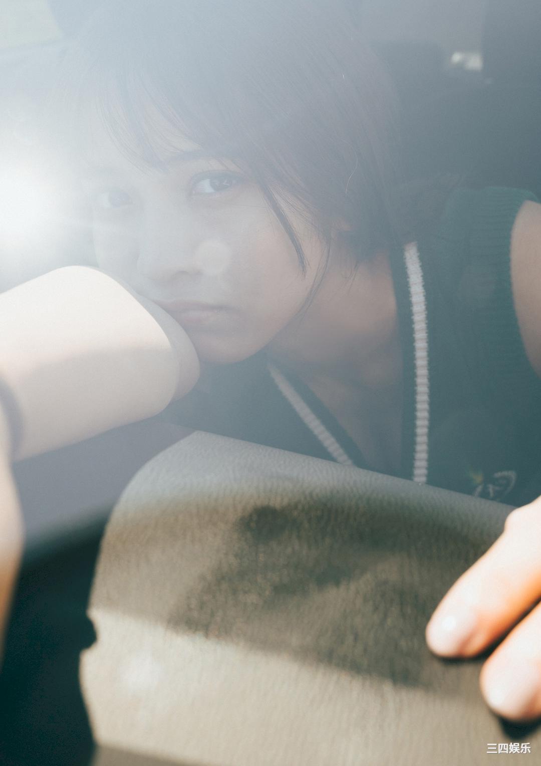 黑崎菜菜子写真集《フラッシュバック》高清全本