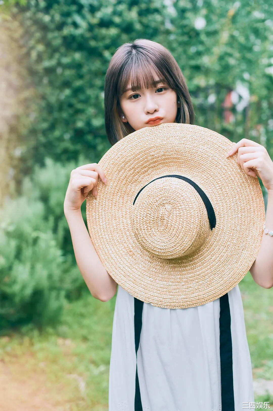 金子みゆ写真集《WHITE graph デジタル写真集》高清全本