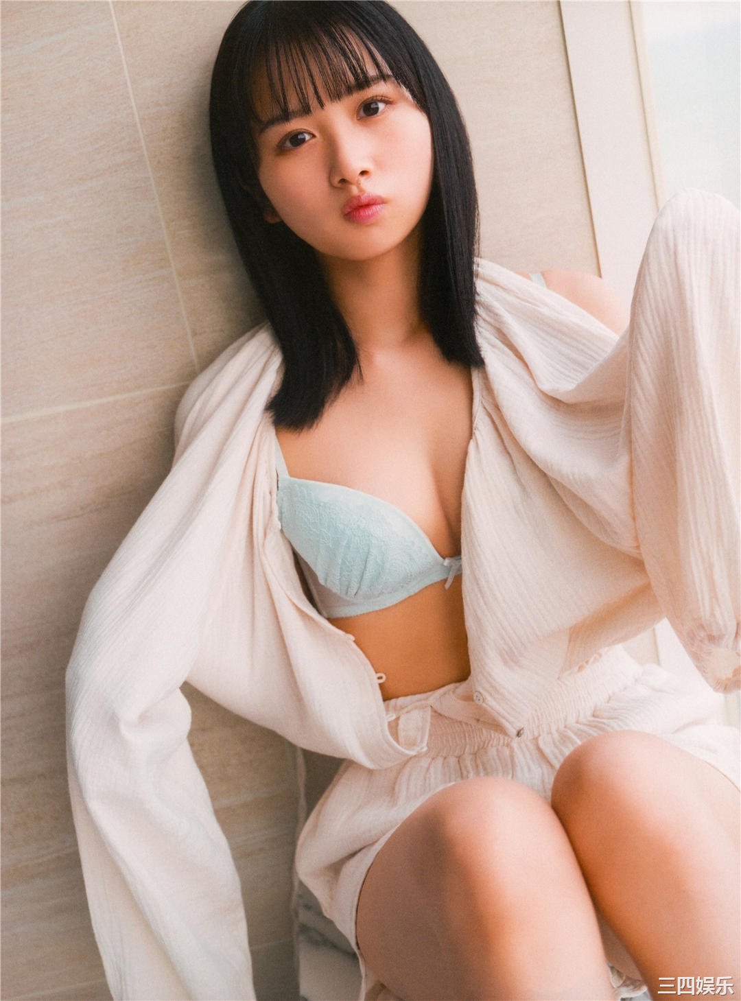 上村雏乃1ST写真集《そのままで》高清全本