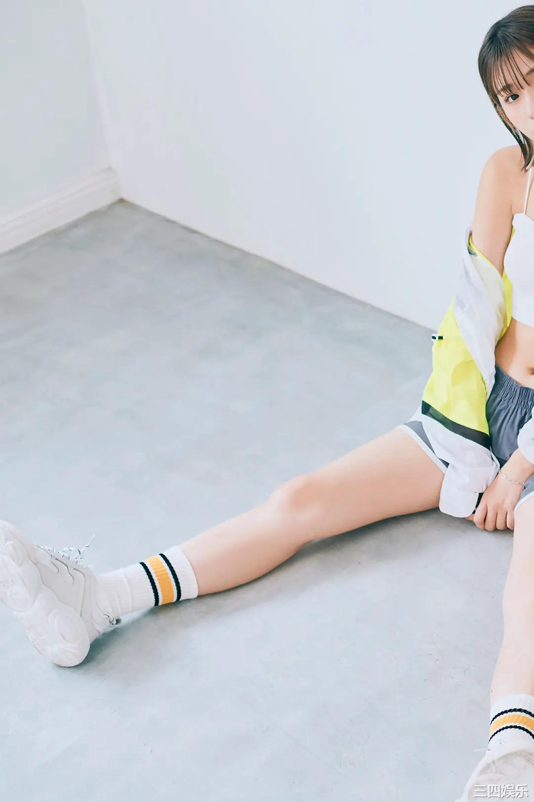 金子みゆ写真集《WHITE graph デジタル写真集》高清全本