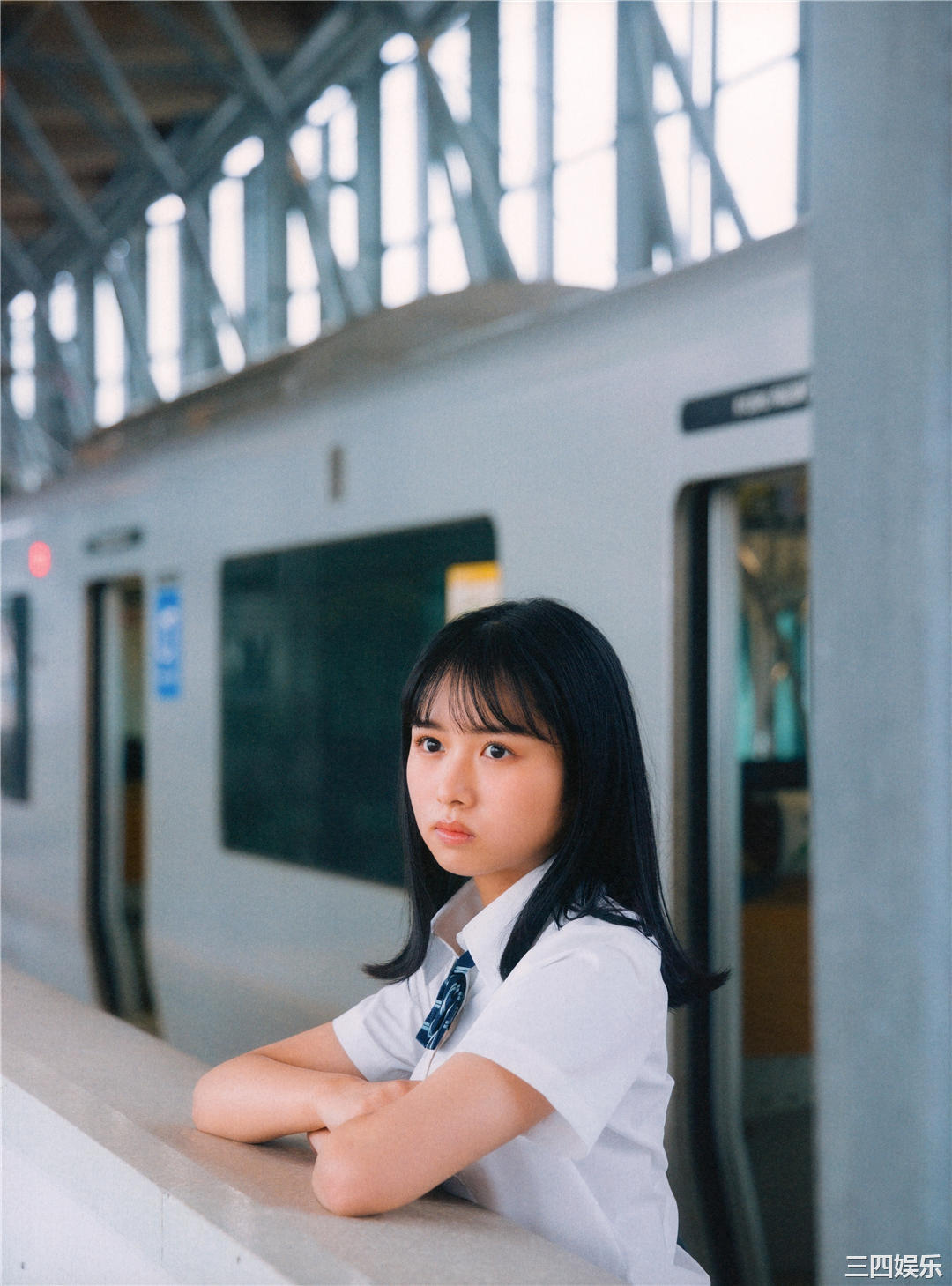 上村雏乃1ST写真集《そのままで》高清全本