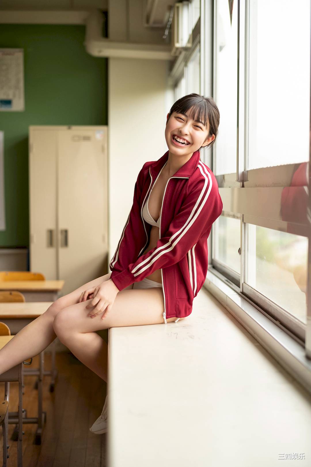 竹内月音写真集《いつかの放課後》高清全本